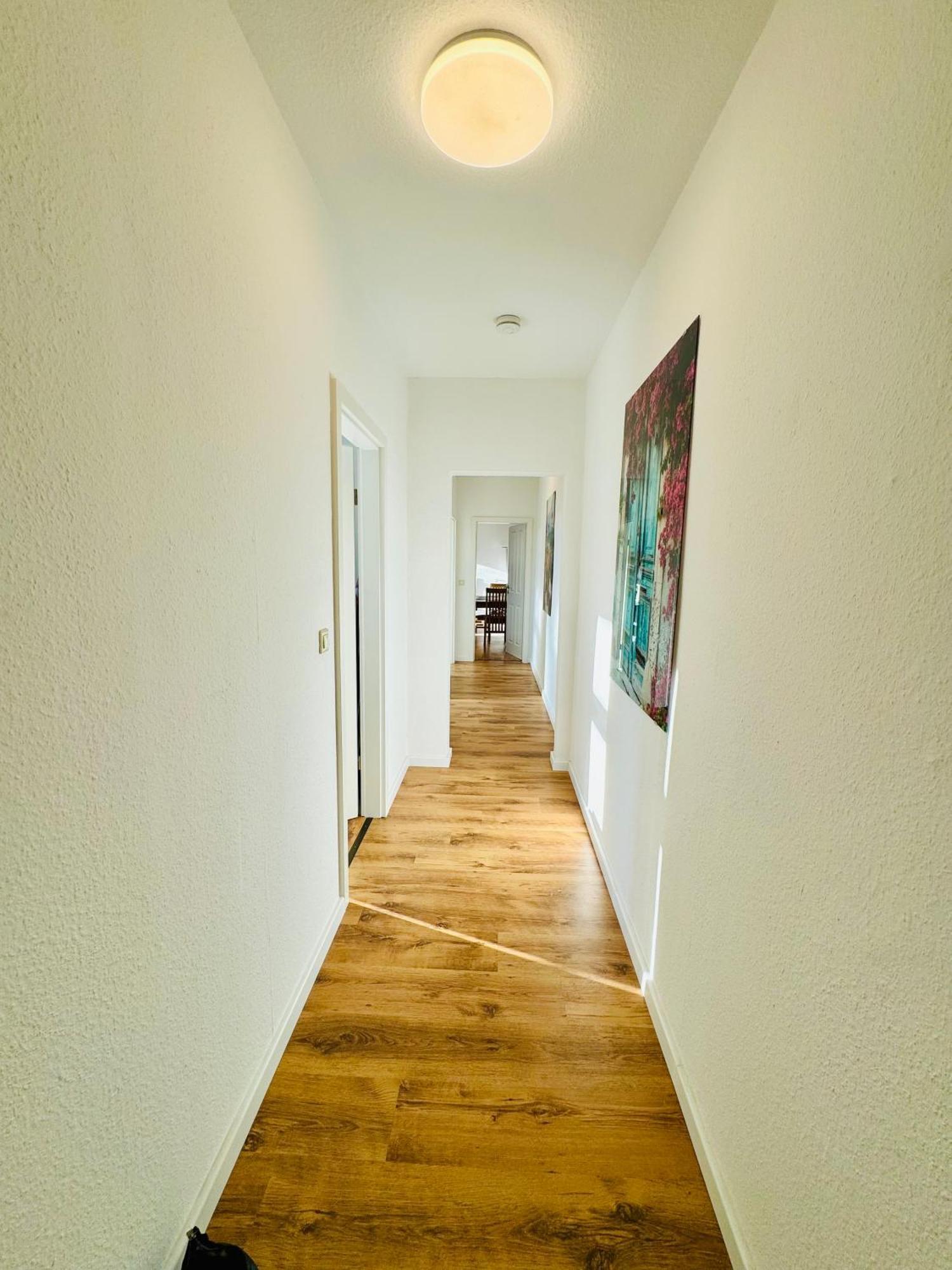 Schicke Wohnung Im Gruenen Hinterhof Schwerin  Bagian luar foto